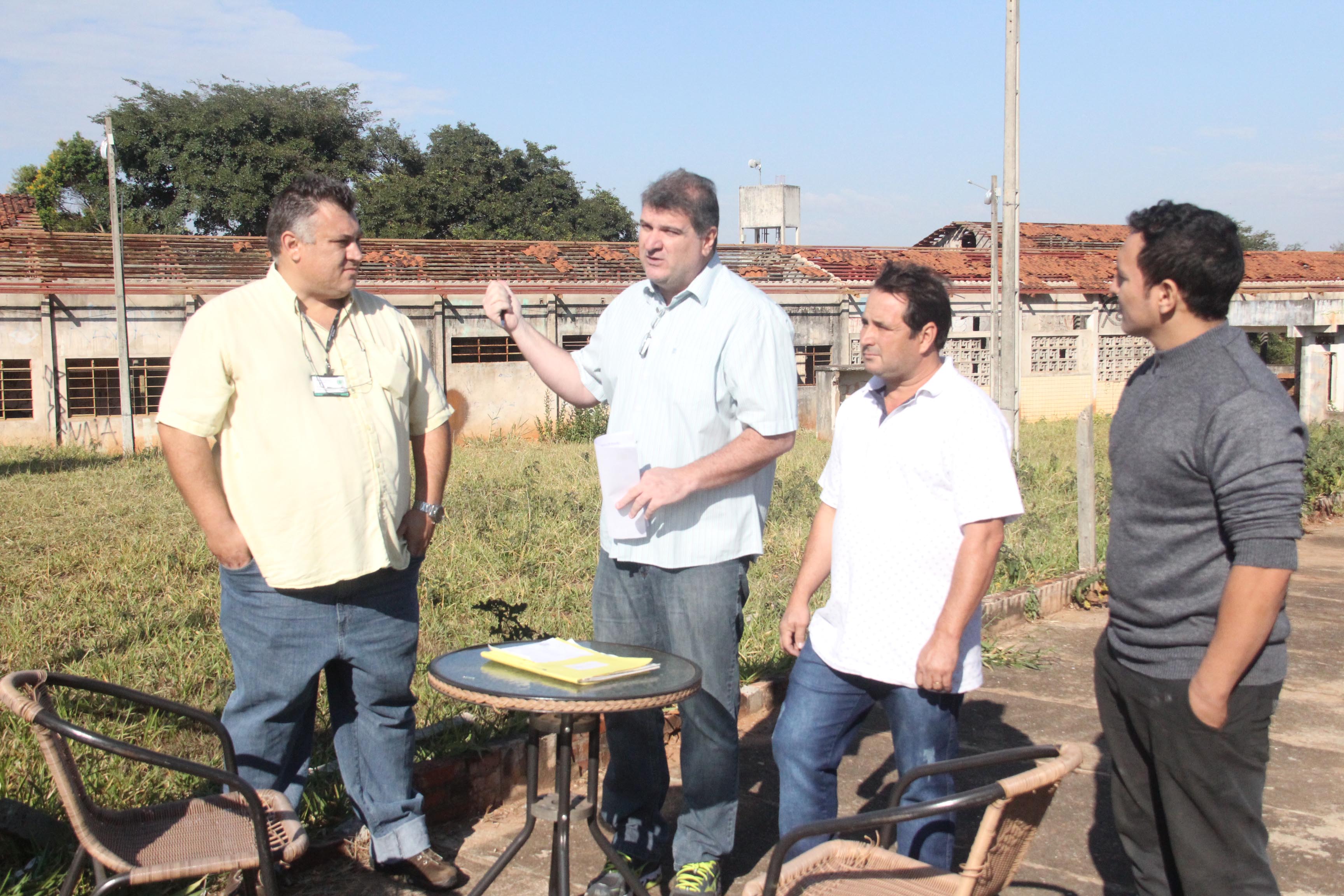 Eduardo Borgo, Gazzetta, Antônio Domingues e Jeferson Testa (associação de moradores Parque Giansante e Isaura Pitta Garms)