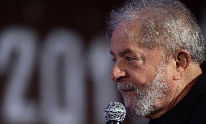 x73063409_BRASILBrasiliaBSBPA19-11-2017Congresso-do-PCdoB-em-Brasilia-Lula-partici.jpg.pagespeed.ic.tUJm3C81-3
