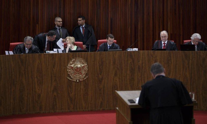 x78582930_BRASILBrasilia-DF28-08-2018TSE-julga-registro-de-candidaturas.-Foto-Daniel-Marenco.jpg.pagespeed.ic.EvP8pkZ2UC