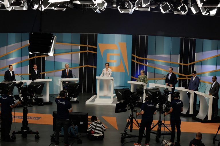 debate-gazeta-768x512