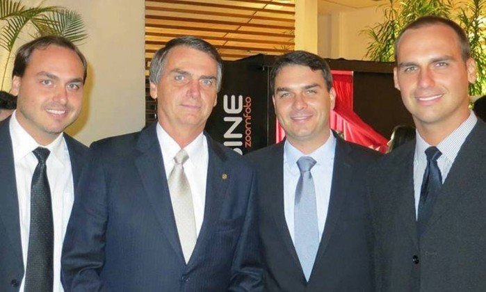 x3Bolsonaro.JPG.pagespeed.ic.r41NMi5QI3