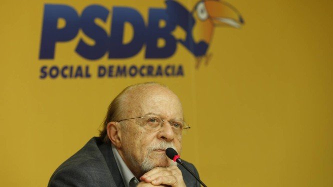 x73510820_Brasil-Brasilia-BsB-DF-06-12-2017O-deputado-Arthur-Maia-apos-reuniao-com-a-bancada-e.jpg.pagespeed.ic.u-WywStHgJ
