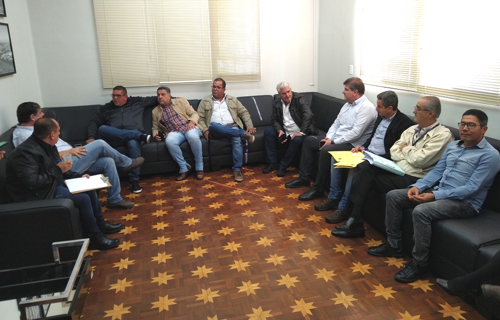 Reunião - Prefeito 01
