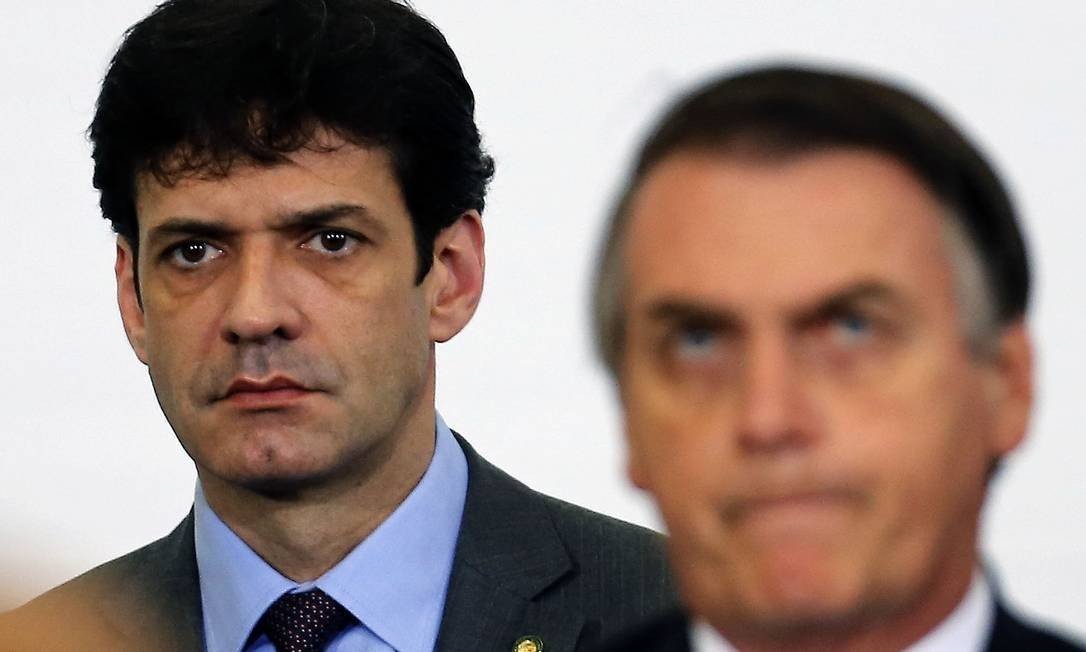 x82162272_BSBBrasiliaBrasil11-04-2019PAPresidente-Jair-Bolsonaro-participa-da-Solenida.jpg.pagespeed.ic.uJxgZ54sqB