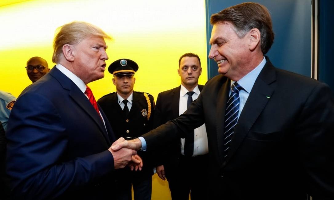 x84769442_Nova-YorkEUA-24-09-2018-Presidente-da-Republica-Jair-Bolsonaro-recebe-os-cumprimento.jpg.pagespeed.ic.xuJ4VlVDyL