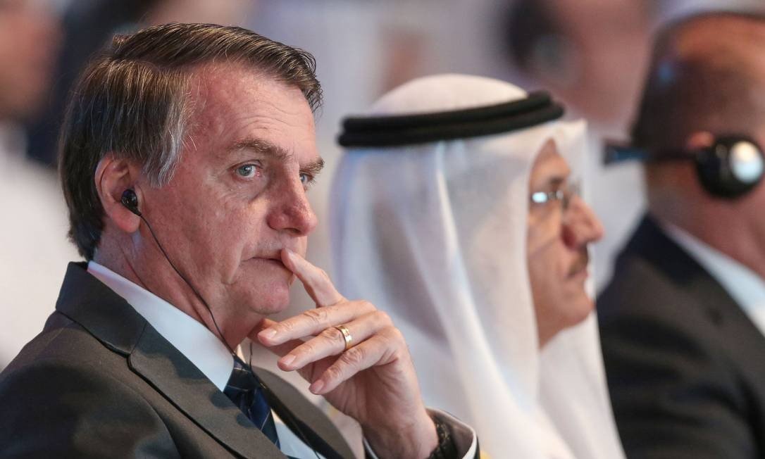 x85392224_Brazilian-President-Jair-Bolsonaro-looks-on-as-he-attends-the-Brazil-United-Arab-Emirates-B.jpg.pagespeed.ic.gUCD5SDPbC