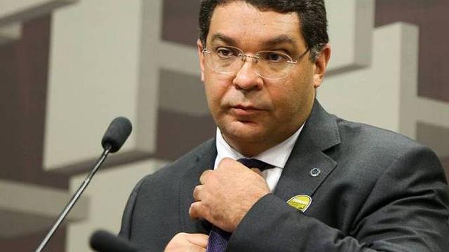 c537ed94-530a-40ce-8ed7-4cea7333a4db.jpg.640x360_q75_box-0,35,680,418_crop_detail